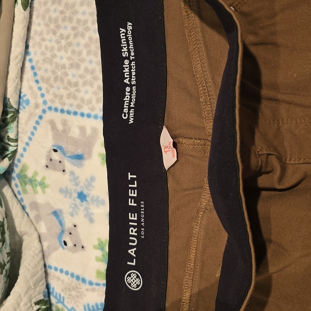 Laurie Felt brown Jean pants